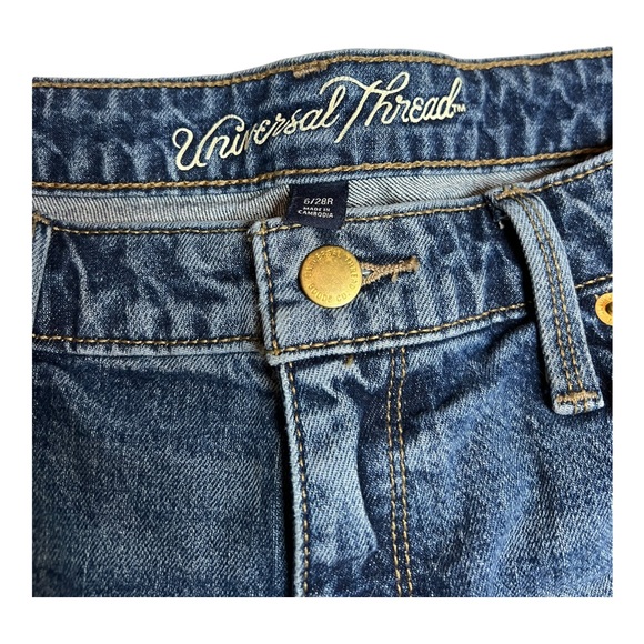 universal thread High Rise Shortie Raw Hem Fray Denim Jean Shorts 6 - Picture 4 of 4